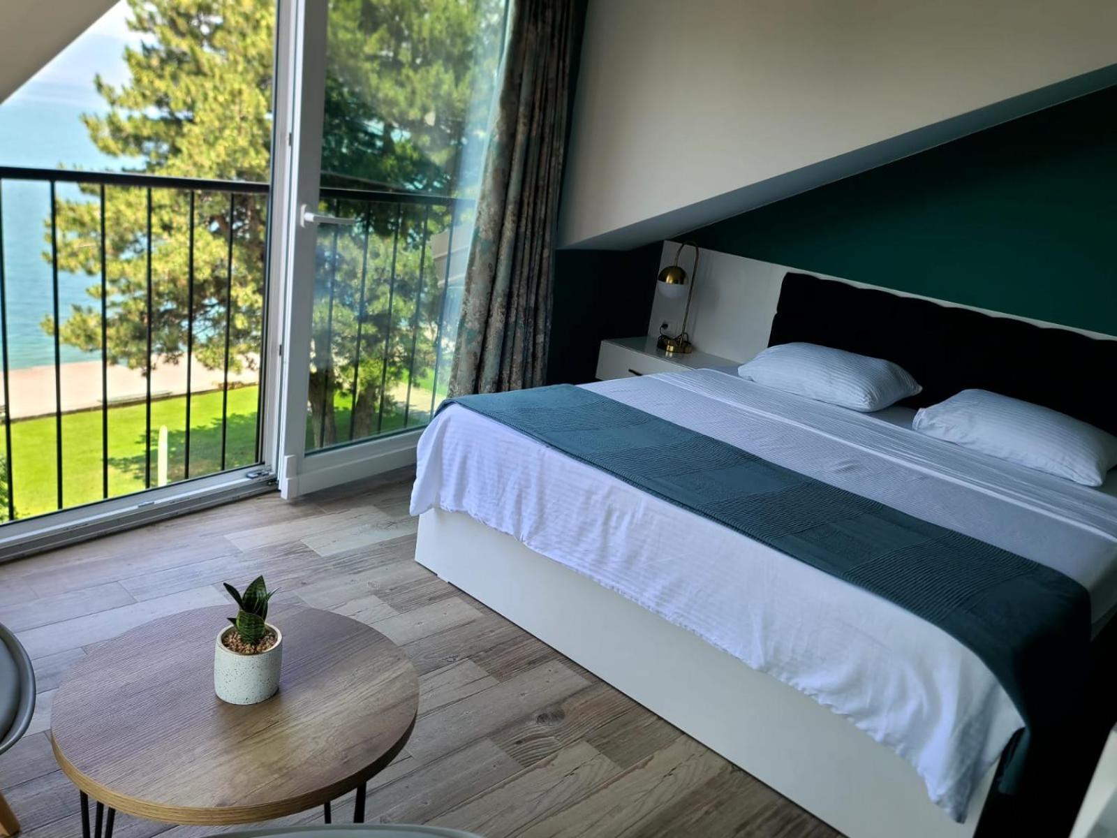 Pier 82 Apartments Ohrid Szoba fotó